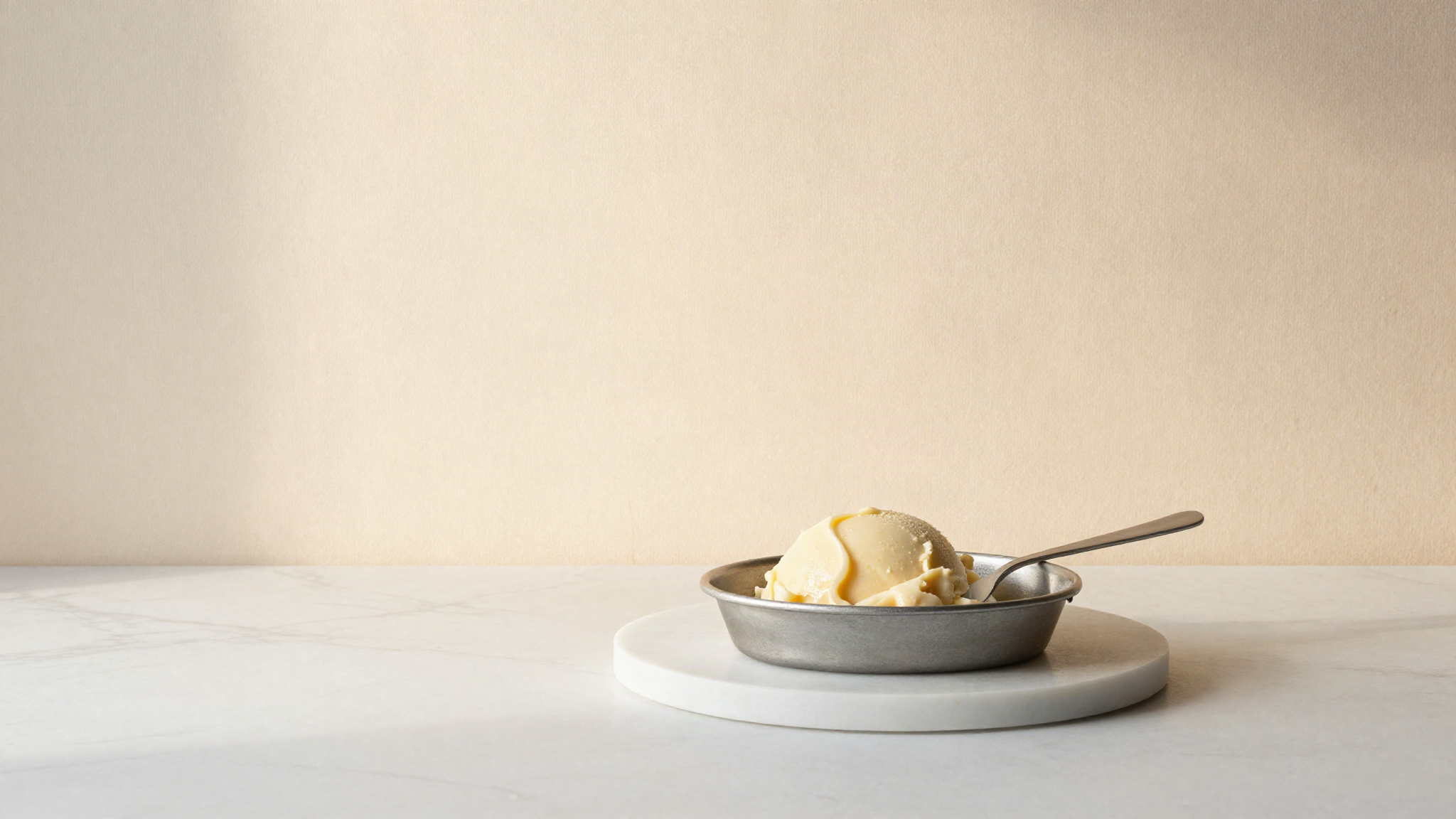 lead illustration for How to Make Gelato Without a Machine (and Not Icy)